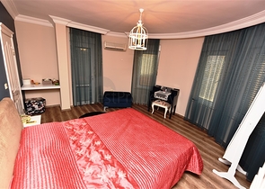 فيلا مستقلة مع مسبح خاص - 4 غرف وصالة - كارجي جاك/ الانيا 