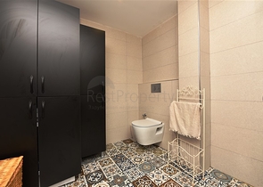 فيلا مستقلة مع مسبح خاص - 4 غرف وصالة - كارجي جاك/ الانيا 