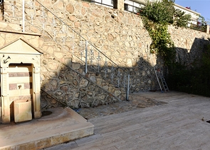 فيلا مستقلة مع مسبح خاص - 4 غرف وصالة - كارجي جاك/ الانيا 