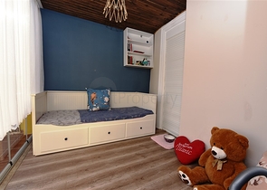 فيلا مستقلة مع مسبح خاص - 4 غرف وصالة - كارجي جاك/ الانيا 