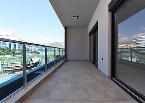 مجمع  فاخر في منطقة مركزية - شقة غرفة وصالة - اوبا / الانيا 