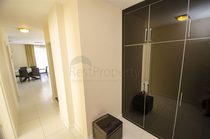 شقة 2 + 1 مع أثاث في هورما كونيالتي