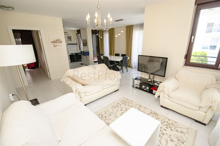 شقة 2 + 1 مع أثاث في هورما كونيالتي