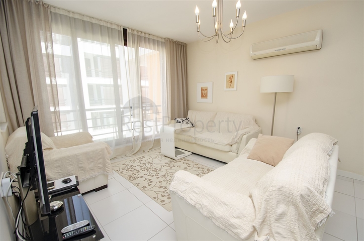 شقة 2 + 1 مع أثاث في هورما كونيالتي