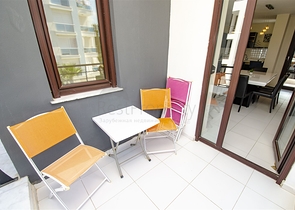 شقة 2 + 1 مع أثاث في هورما كونيالتي