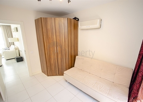 شقة 2 + 1 مع أثاث في هورما كونيالتي