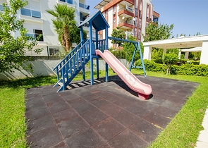 شقة 2 + 1 مع أثاث في هورما كونيالتي