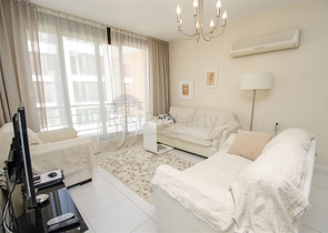 شقة 2 + 1 مع أثاث في هورما كونيالتي