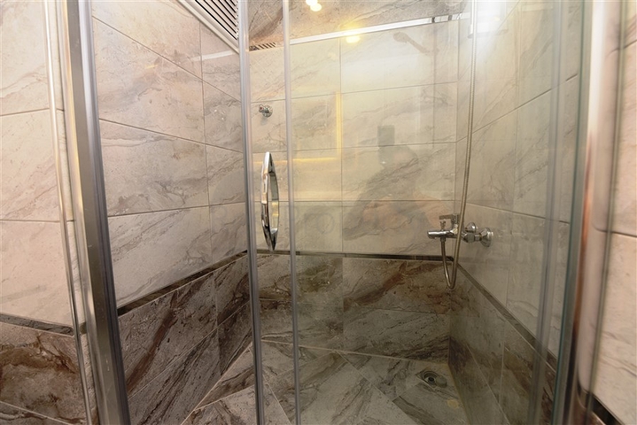 مجمع فاخر - قريب من البحر - غرفة وصالة - مهموتلار / الانيا 