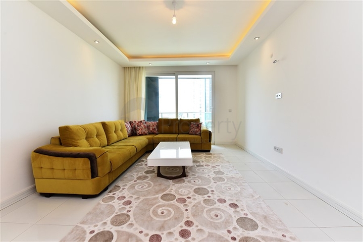 مجمع فاخر - قريب من البحر - غرفة وصالة - مهموتلار / الانيا 