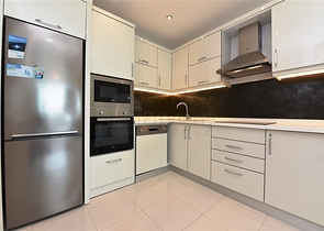 مجمع فاخر - قريب من البحر - غرفة وصالة - مهموتلار / الانيا 