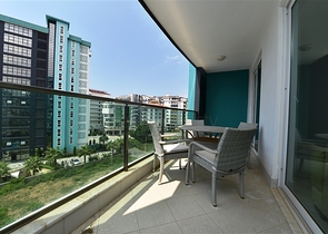 مجمع فاخر - قريب من البحر - غرفة وصالة - مهموتلار / الانيا 