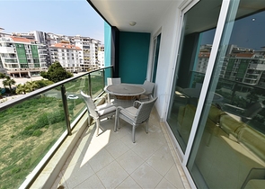 مجمع فاخر - قريب من البحر - غرفة وصالة - مهموتلار / الانيا 