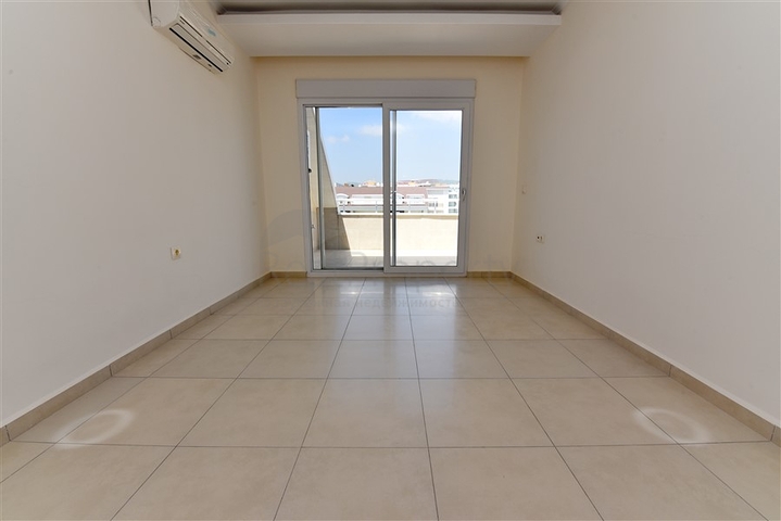 دوبلكس غرفتين وصالة - اطلالة مفتوحة - ضمن مجمع يضم كافة الخدمات - افسلار / الانيا 