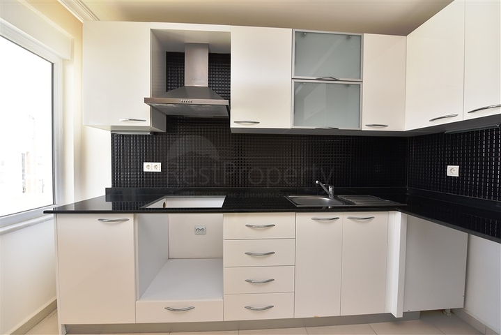 دوبلكس غرفتين وصالة - اطلالة مفتوحة - ضمن مجمع يضم كافة الخدمات - افسلار / الانيا 