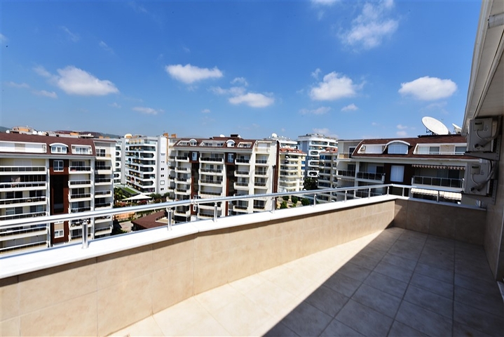 دوبلكس غرفتين وصالة - اطلالة مفتوحة - ضمن مجمع يضم كافة الخدمات - افسلار / الانيا 