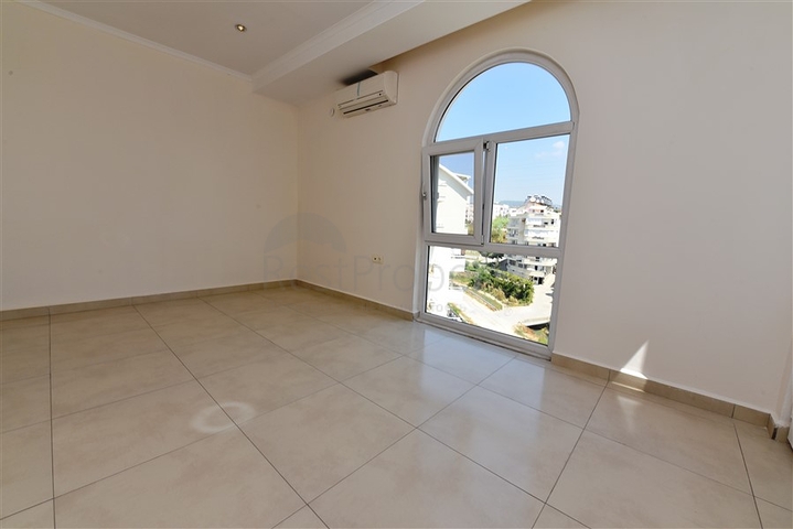 دوبلكس عائلية واسعة - ضمن مجمع فاخر - في افسلار / الانيا 