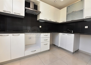 دوبلكس عائلية واسعة - ضمن مجمع فاخر - في افسلار / الانيا 