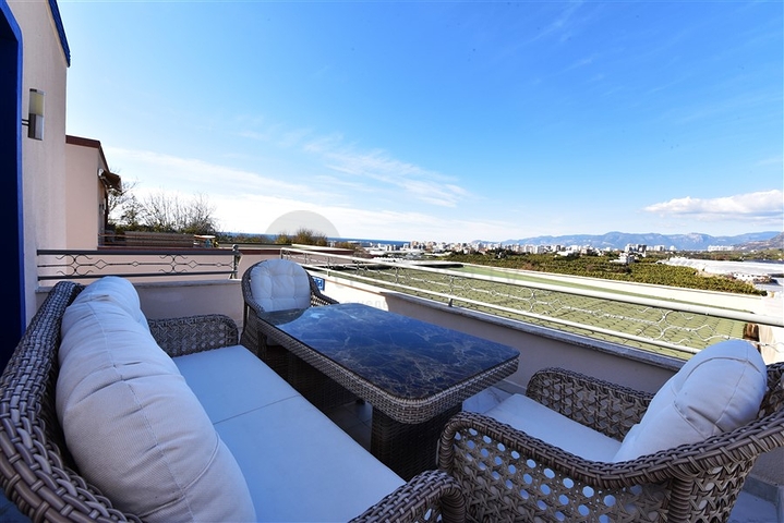 فلل مستقلة - مسبح خاص  -بأسعار منافسة - كارجي جاك / الانيا 