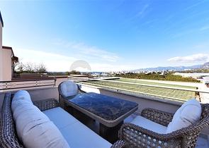 فلل مستقلة - مسبح خاص  -بأسعار منافسة - كارجي جاك / الانيا 