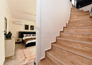 فلل مستقلة - مسبح خاص  -بأسعار منافسة - كارجي جاك / الانيا 