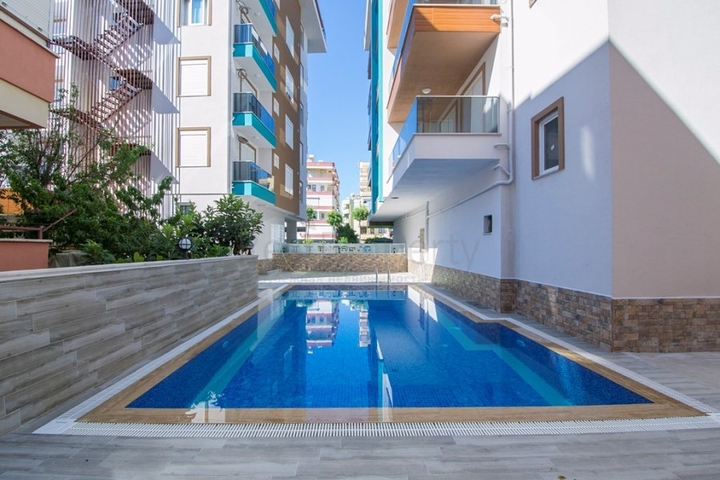 قريبة من شاطئ كليوباترا الشهير - شقة 2 غرفة وصالة - مجمع سكني حديث / في مركز الانيا 