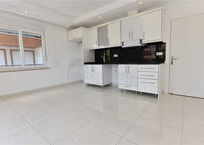 قريبة من شاطئ كليوباترا الشهير - شقة 2 غرفة وصالة - مجمع سكني حديث / في مركز الانيا 