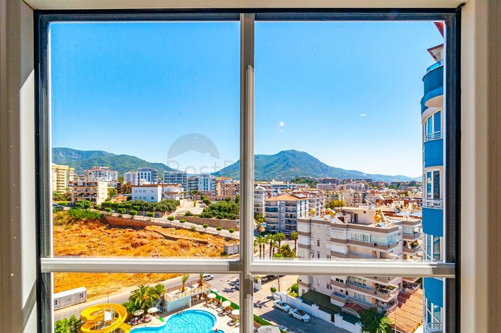 اطلالة بحر مباشرة - شقة مفروشة - تصميم 1+2 - في منطقة توسمور المركزية / الانيا 