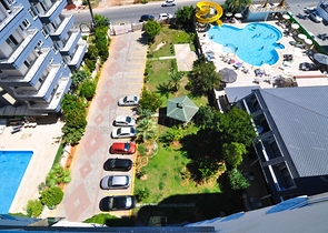 اطلالة بحر مباشرة - شقة مفروشة - تصميم 1+2 - في منطقة توسمور المركزية / الانيا 