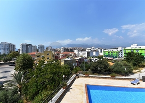 دوبلكس ارضية - اطلالة مفتوحة - 3 غرف وصالة -مفروشة - في كاستل / الانيا 