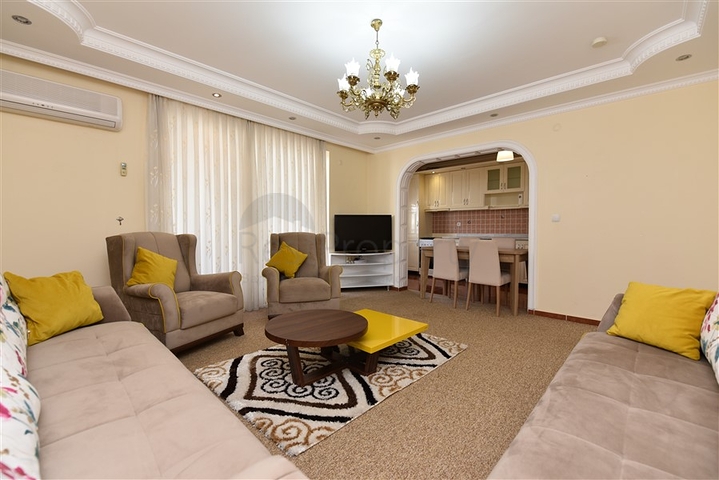 شقة مفروشة - غرفتين وصالة - قريبة من البحر - مهموتلار / الانيا 