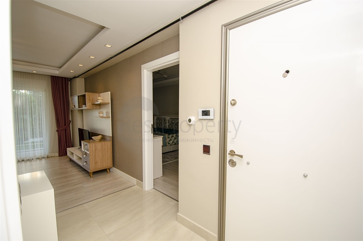 شقة بغرفة نوم واحدة مع أثاث في مشروع راقٍ في كونيالتي