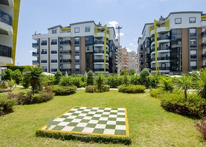 شقة بغرفة نوم واحدة مع أثاث في مشروع راقٍ في كونيالتي