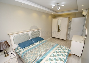 شقة بغرفة نوم واحدة مع أثاث في مشروع راقٍ في كونيالتي