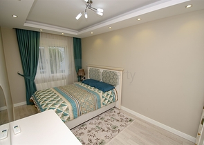 شقة بغرفة نوم واحدة مع أثاث في مشروع راقٍ في كونيالتي