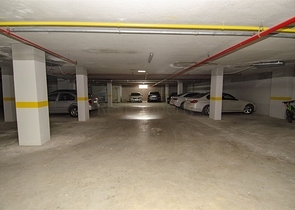 شقة بغرفة نوم واحدة مع أثاث في مشروع راقٍ في كونيالتي