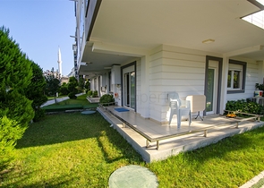 شقة بغرفة نوم واحدة مع أثاث في مشروع راقٍ في كونيالتي