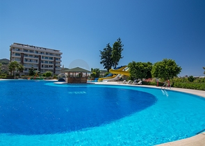 منزل العطلات - مجمع سكني في منطقة سكنية هادئة - ديمرتاش /الانيا 