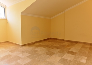 موقع مركزي مميز - دوبلكس 3 غرف وصالة - في اوبا / الانيا 