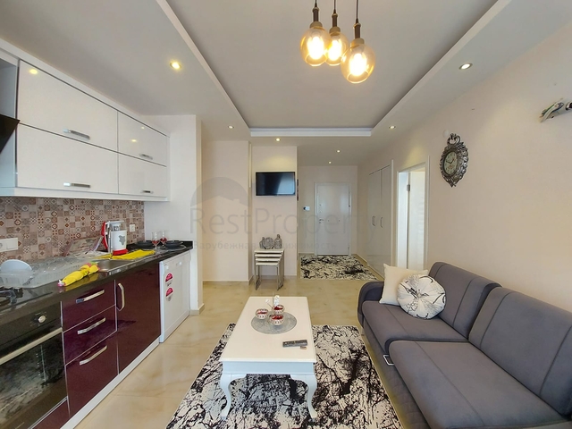 بسعر مغري - شقة مفروشة قريبة من البحر -2 غرفة وصالة - مهموتلار / الانيا 