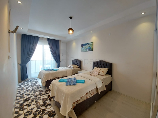 بسعر مغري - شقة مفروشة قريبة من البحر -2 غرفة وصالة - مهموتلار / الانيا 