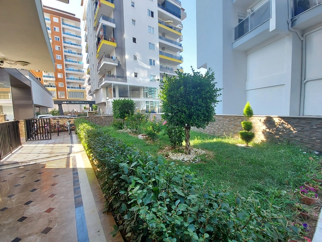 بسعر مغري - شقة مفروشة قريبة من البحر -2 غرفة وصالة - مهموتلار / الانيا 