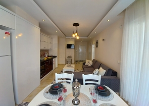 بسعر مغري - شقة مفروشة قريبة من البحر -2 غرفة وصالة - مهموتلار / الانيا 