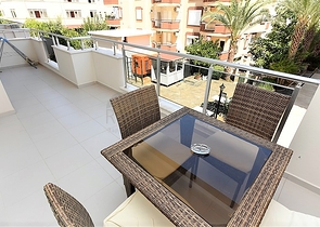 موقع مميز - مناسبة للاستثمار - شقة غرفة وصالة في منطقة اوبا - الانيا 