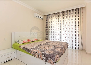 موقع مميز - مناسبة للاستثمار - شقة غرفة وصالة في منطقة اوبا - الانيا 