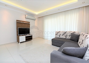 موقع مميز - مناسبة للاستثمار - شقة غرفة وصالة في منطقة اوبا - الانيا 