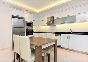 موقع مميز - مناسبة للاستثمار - شقة غرفة وصالة في منطقة اوبا - الانيا 