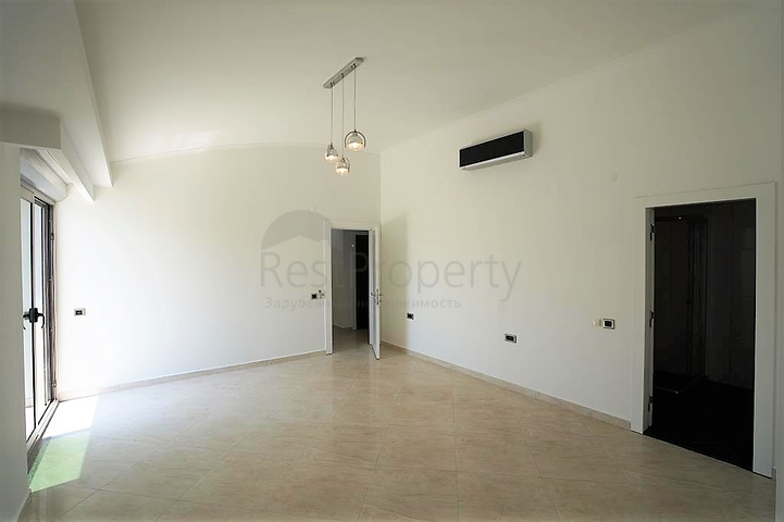 مجمع عائلي فاخر - دوبلكس واسعة في منطقة اوبا / الانيا