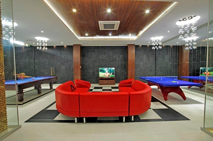 مجمع عائلي فاخر - دوبلكس واسعة في منطقة اوبا / الانيا