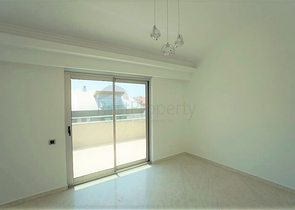 مجمع عائلي فاخر - دوبلكس واسعة في منطقة اوبا / الانيا